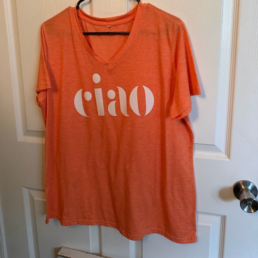 Slightly used Women’s Orange T-Shirt